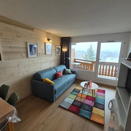 Plein Sud , Centre Station , Pied Des Pistes , Parking ,wifi , 30 M2 , 4p Apartment *